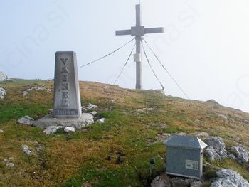 Vabilo na pohod/vzpon na Vajnež (2104 m) s Potoške planine