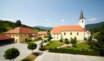 Obvestilo o popolni zapori ceste