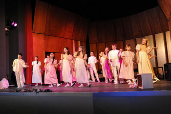 Abonmajske predstave v decembru