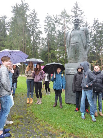 Na Osnovni šoli Koroški jeklarji gostili učence iz Velikovca