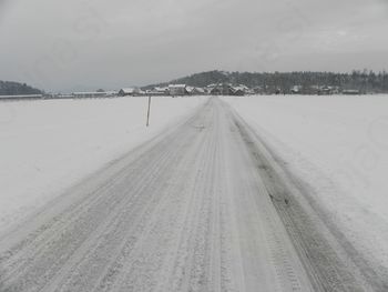 Pluženje snega - zimska služba