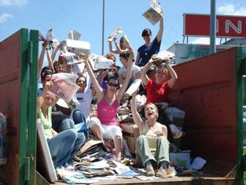 V letošnjem šolskem letu otroci zbrali že 375 ton odpadnega papirja