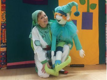 Tržiške poletne prireditve: otroška glasbeno animacijska predstava; Zeleni škrat Ariel