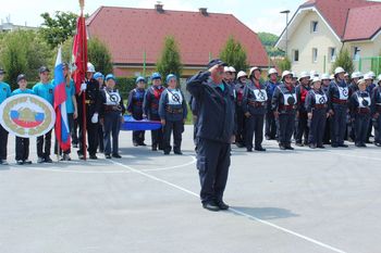 Z dobro voljo se daleč pride