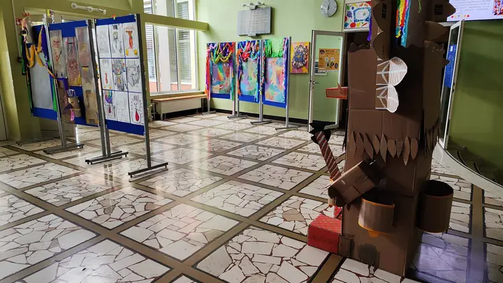 VESELE PUSTNE PESMI
