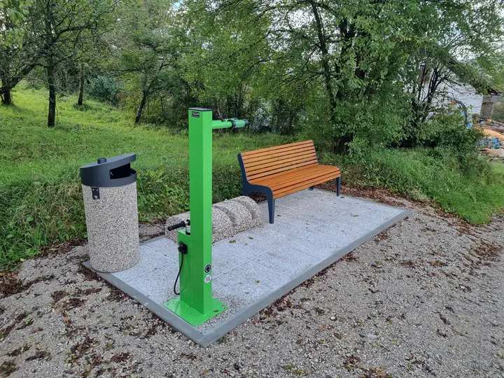 Počivališče za kolesarje v Lazah