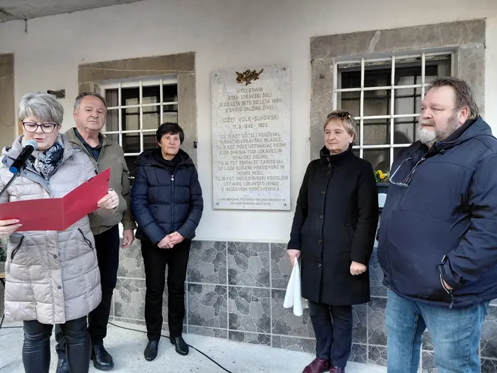 Odkritje plošče foto Nevenka V.