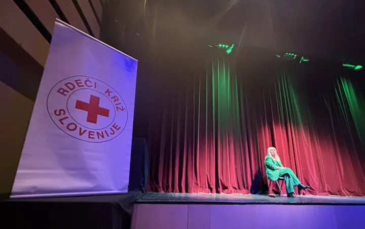 Zvezdana Mlakar navdušila obiskovalce v Tednu Rdečega križa