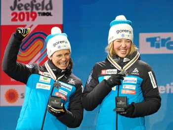 Sprejem za Katjo Višnar in Anamarijo Lampič