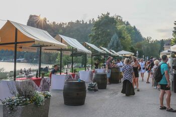 PRESTAVLJENO Kulinarični vikendi ob jezeru: Pivo in gin ob jezeru