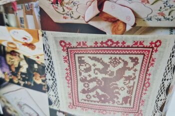 Slikarska razstava in razstava ročnih del Vezilj Katarine