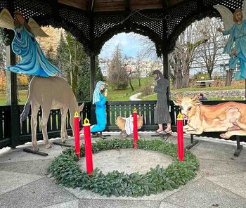 Prižig četrtke adventne svečke z nastopom zasedbe Canticum Novum KUP Zasip v Zdraviliškem parku