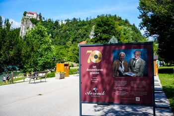 Razstava: 70 let Avsenikove glasbe