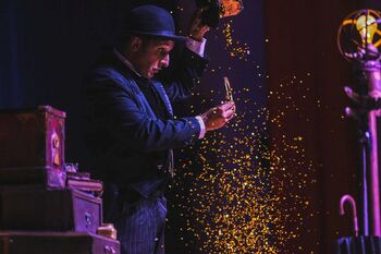 Uvertura v Gala Magic Show na Jezerski promenadi