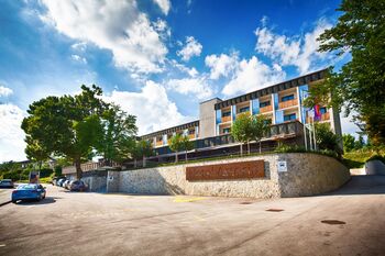 Krožni premik: Od odpadka do vrednosti – skupaj gradimo krožno gospodarstvo