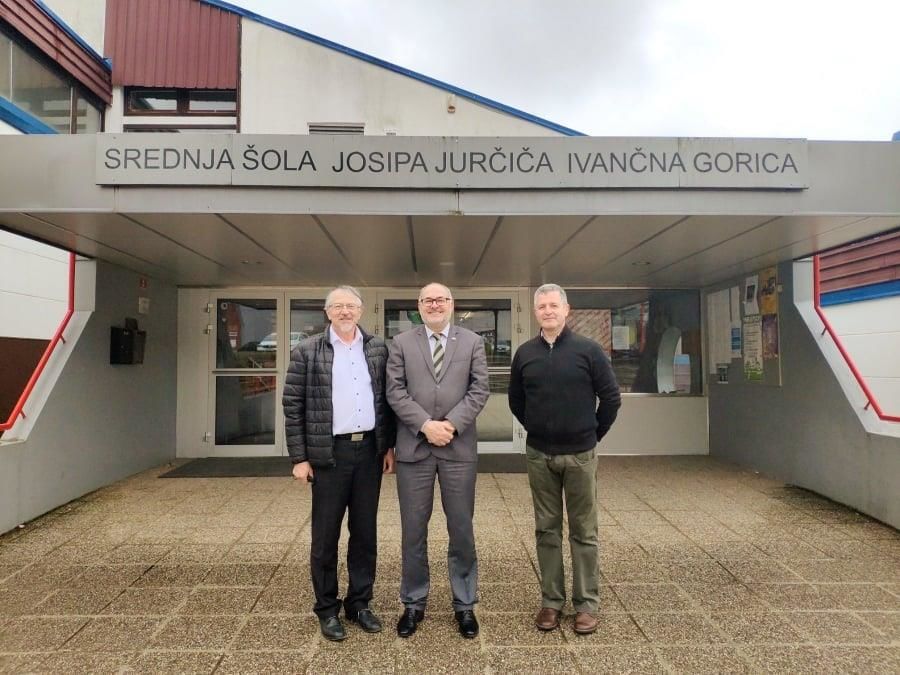 V sklopu regijskega obiska Vlade potekali tudi delovni obiski državnih sekretarjev