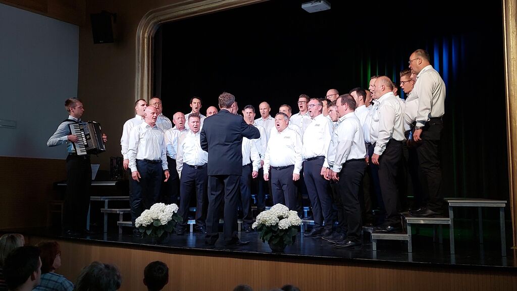 Trilogija koncertov Združenega moškega pevskega zbora se je zaključila v velikem slogu