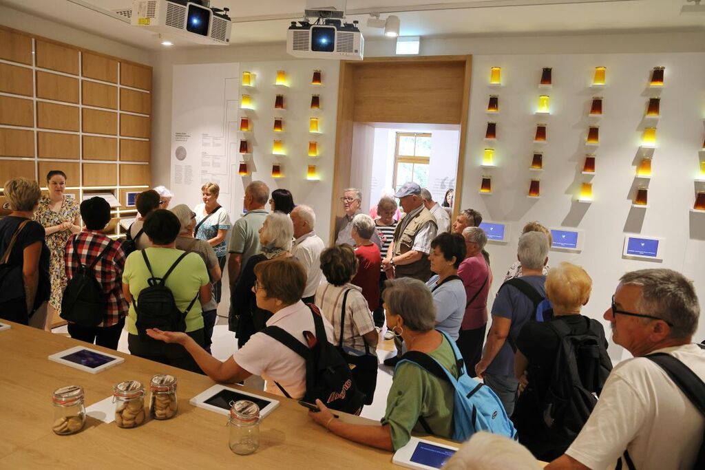 Romarska agencija Aritours 30-letnico delovanja obeležila v naši občini