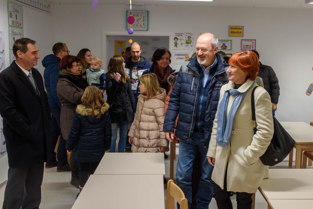 V veseli december vstopili z odprtjem prenovljene Podružnične šole Temenica
