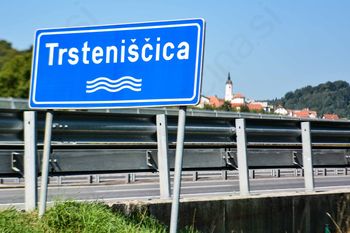 V Višnji Gori očiščeni strugi Kosce in Trsteniščice