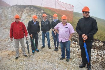 Na Leskovški planoti pričeli z gradnjo vodovodnega omrežja