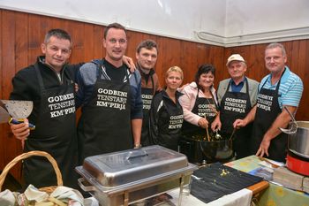 Krompir so najbolje pražile gospodinje iz Doba