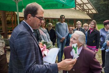 90 let Terezije Dremelj iz Spodnje Drage