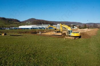 Začela se je gradnja krožišča na zahodni obvoznici v Ivančni Gorici