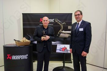 Glasujte za Ambasadorja Igorja Akrapoviča – kandidat za osebnost meseca