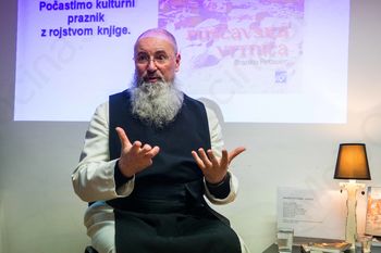 Predstavitev knjige in otvoritev razstave patra Branka Petauerja