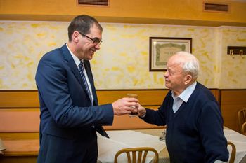 Devetdeset let slavnega gostilničarja Alojzija Kovačiča