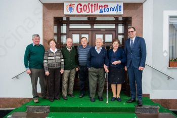 Devetdeset let slavnega gostilničarja Alojzija Kovačiča