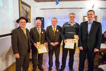Občna zbora čebelarskih društev Stična ter Krka in Zagradec