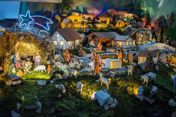 Predstavljamo še jaslice iz župnijske cerkve v Ivančni Gorici