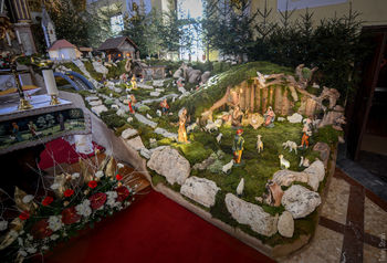 Predstavljamo jaslice iz župnijske cerkve v Šentvidu pri Stični