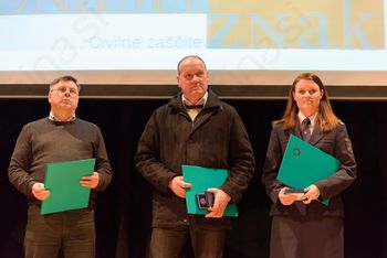 Priznanja Civilne zaščite posamezniku in društvu iz občine Ivančna Gorica