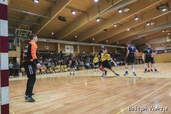 Rokometaši SVIŠ-a korakajo proti prvi ligi