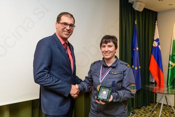 Župan sprejel državne pokalne prvakinje PGD Ivančna Gorica