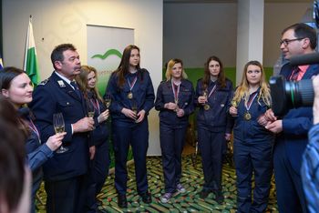 Župan sprejel državne pokalne prvakinje PGD Ivančna Gorica
