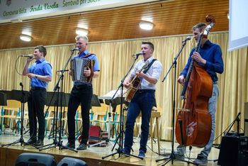 Pomladni koncert Moškega pevskega zbora Prijatelji