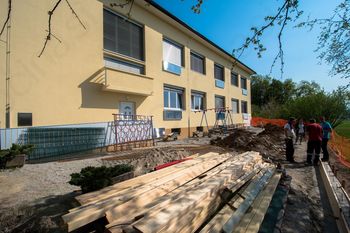 Obnova otroškega igrišča na Muljavi