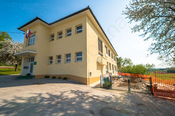 Obnova otroškega igrišča na Muljavi