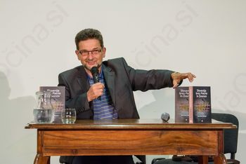 V Šentvidu pri Stični pogovorni večer z dr. Ivanom Štuhecem