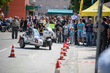 Motoristi zavzeli Sokolsko ulico v Ivančni Gorici