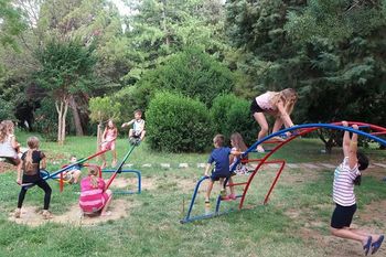 Občina Ivančna Gorica na obisku pri otrocih na Debelem rtiču