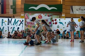 Poletna produkcija Plesne šole Guapa Mamma Mia!