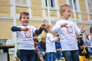 Vabljeni na prireditev VSI SMO ENA GENERACIJA