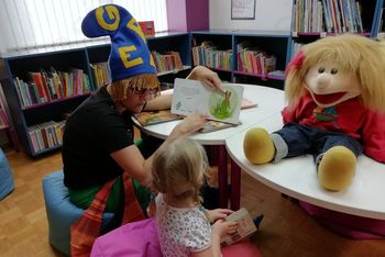 Beremo skupaj: Akcija branja po vsej občini Beremo skupaj: Akcija branja po vsej občini