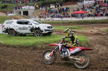 To nedeljo zopet motokrosisti v Šentvidu pri Stični To nedeljo zopet motokrosisti v Šentvidu pri Stični