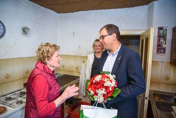 Devetdeset let Ane Polšak iz Šentpavla na Dolenjskem Devetdeset let Ane Polšak iz Šentpavla na Dolenjskem